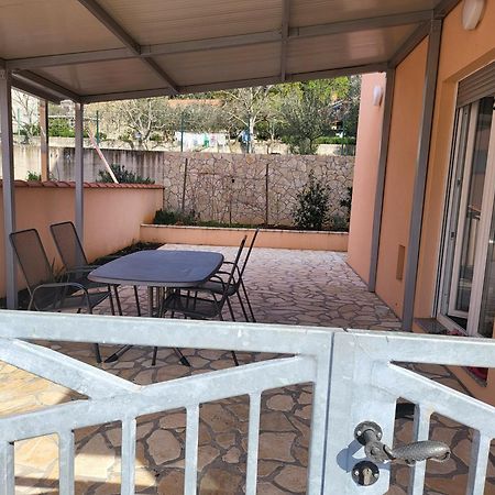 Apartman Leanton PUY Exterior foto