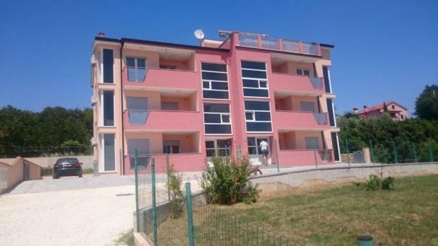 Apartman Leanton PUY Exterior foto