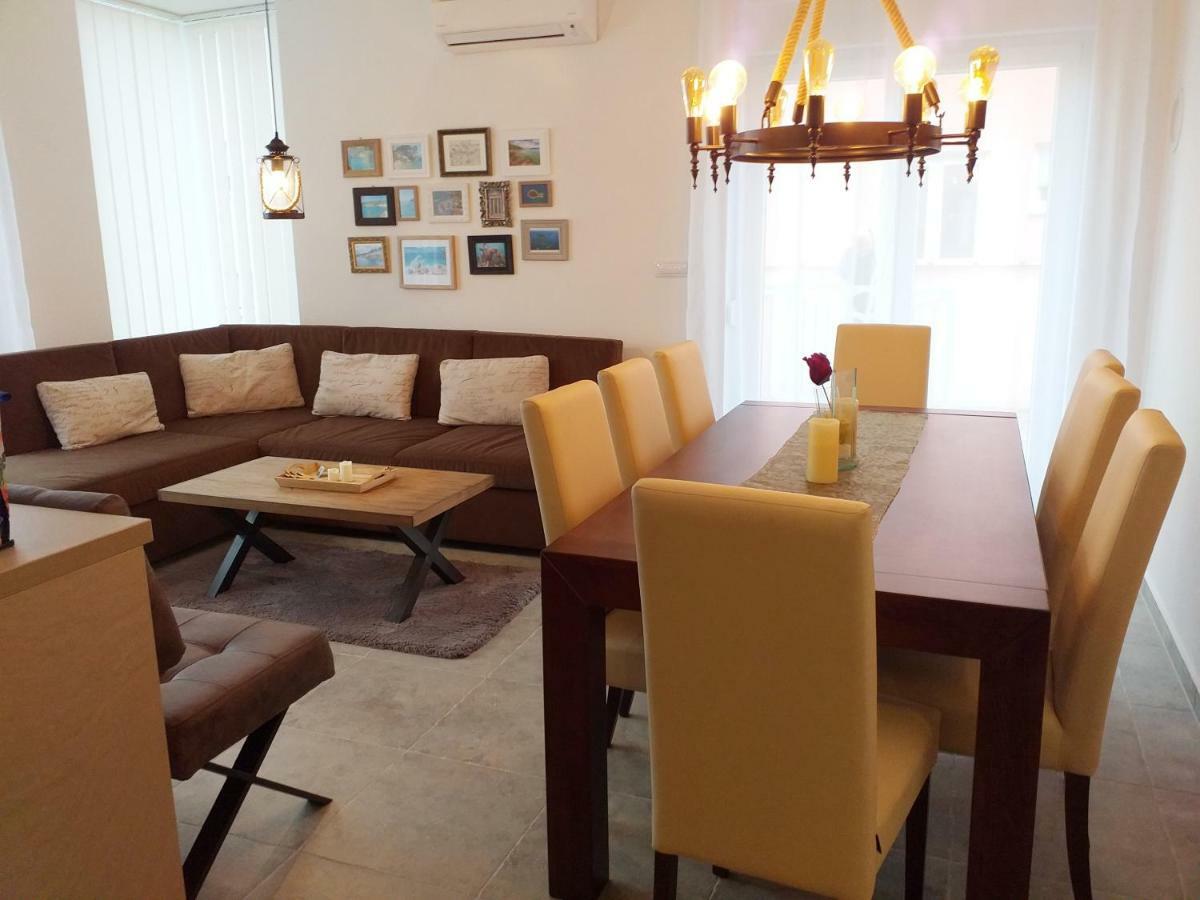 Apartman Leanton PUY Exterior foto